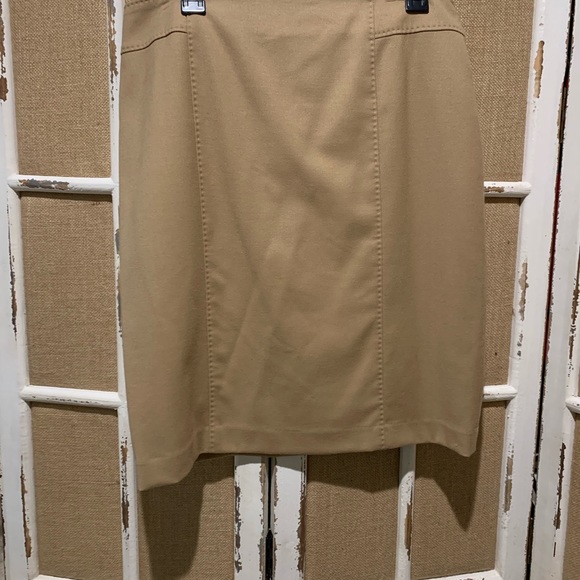 Talbots EUC wool blend pencil skirt - Picture 6 of 8